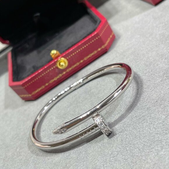 Cartier thick nail bracelet white gold - Picture 2 of 7